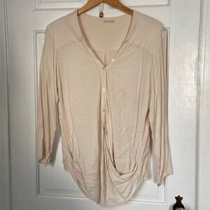 Black Crane a symmetrical top